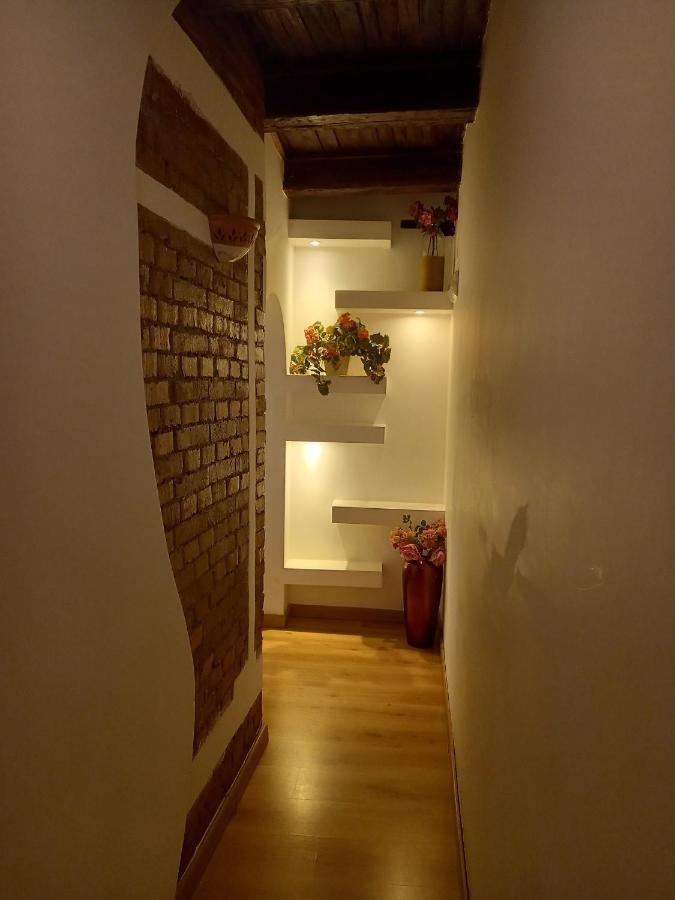 Suite Palazzo Luciani ซาแลร์โน ภายนอก รูปภาพ
