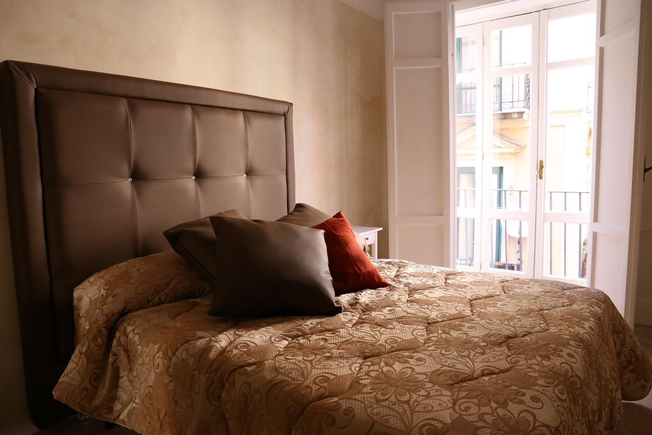 Suite Palazzo Luciani ซาแลร์โน ภายนอก รูปภาพ